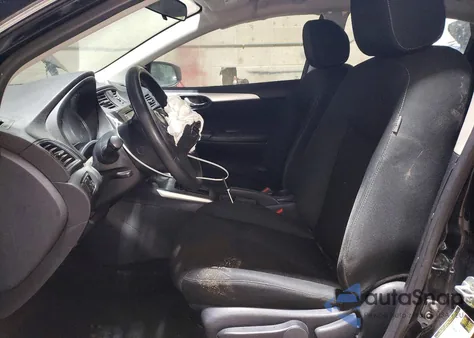 2019 Nissan Sentra S z USA, uszkodzony, nr VIN 3N1AB7AP7KY359313